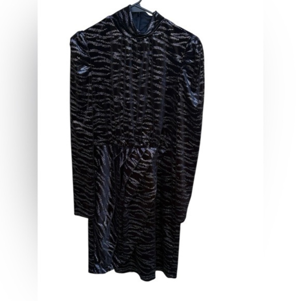 CACHE NWT Black Long Sleeve Dress